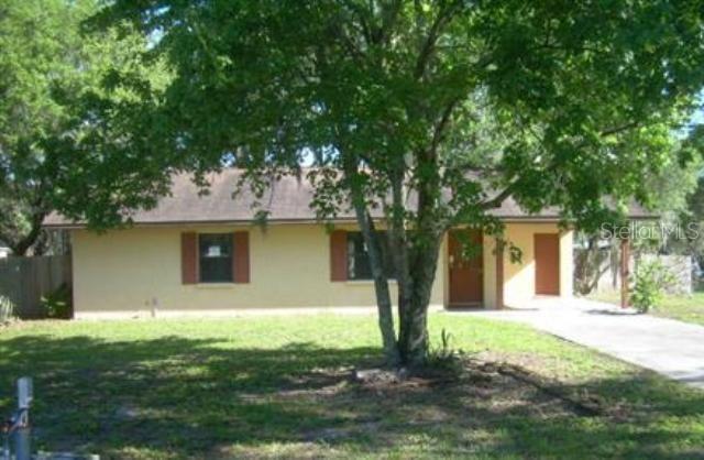 14636 Haynes Rd., Dover, FL 33527