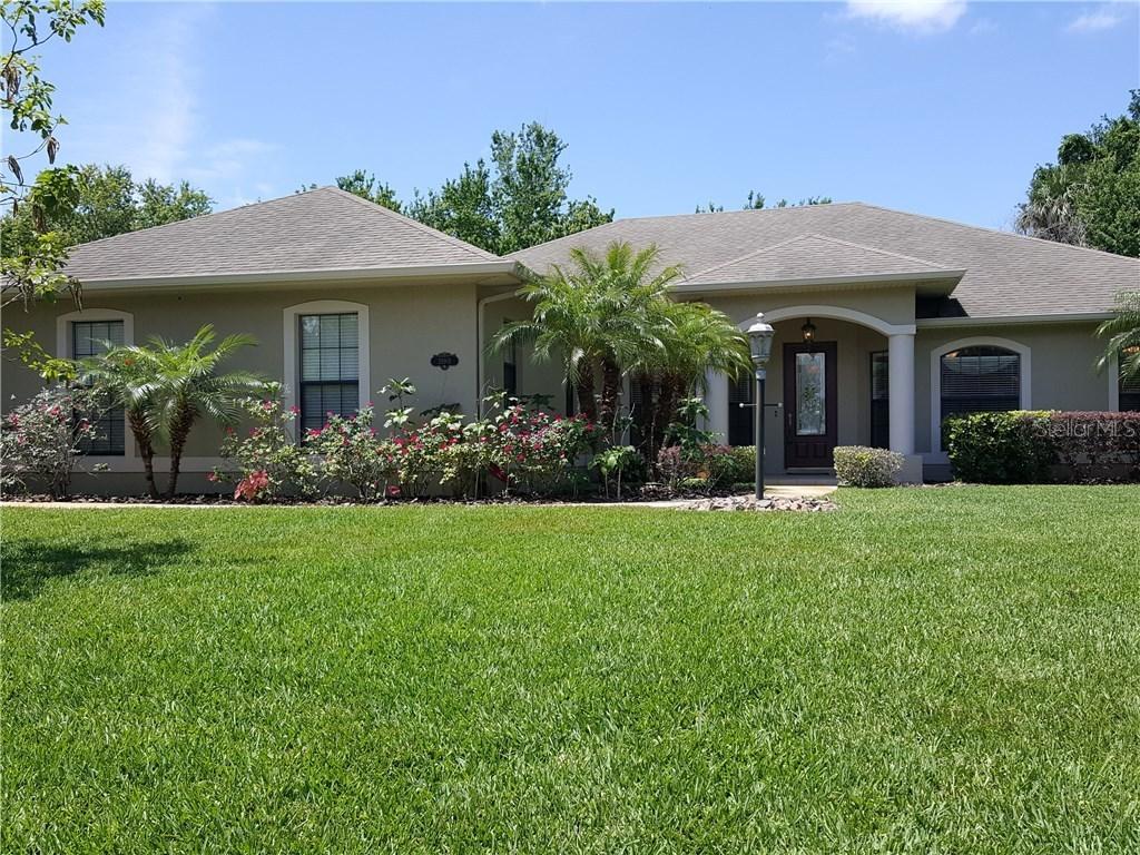 28901 Beauclaire Dr., Tavares, FL 32778