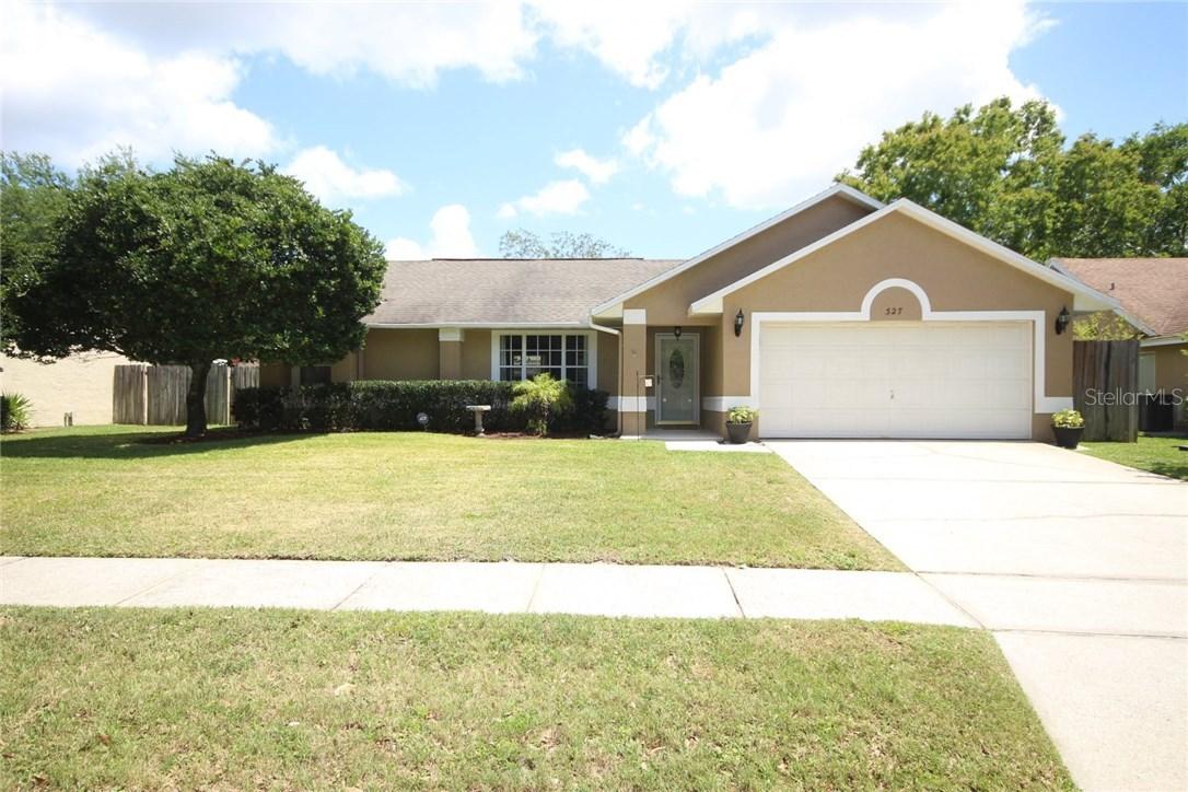 327 Silver Pine Dr., Lake Mary, FL 32746