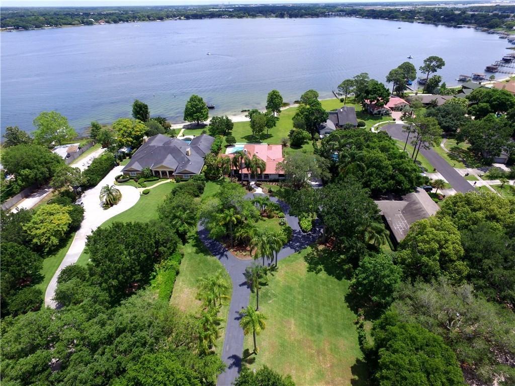 7513 Lake Dr., Orlando, FL 32809