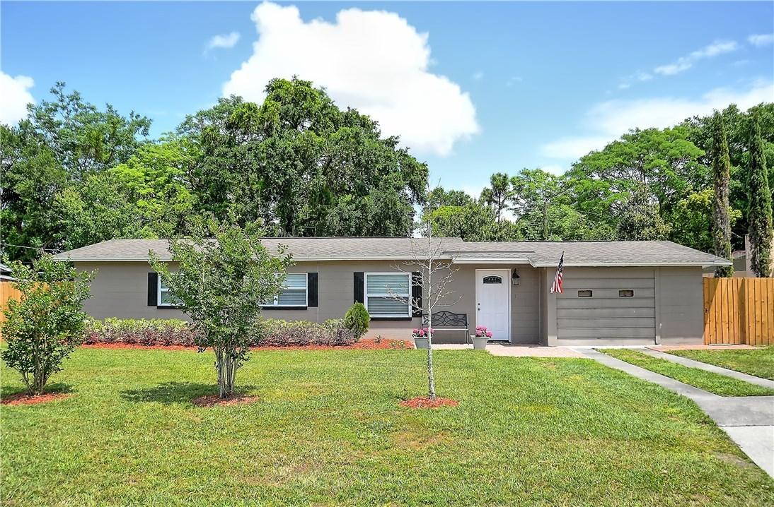 3021 Touraine Ave., Orlando, FL 32812