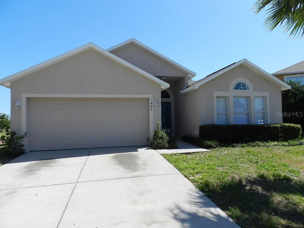 1044 Vanderbilt Dr., Eustis, FL 32726