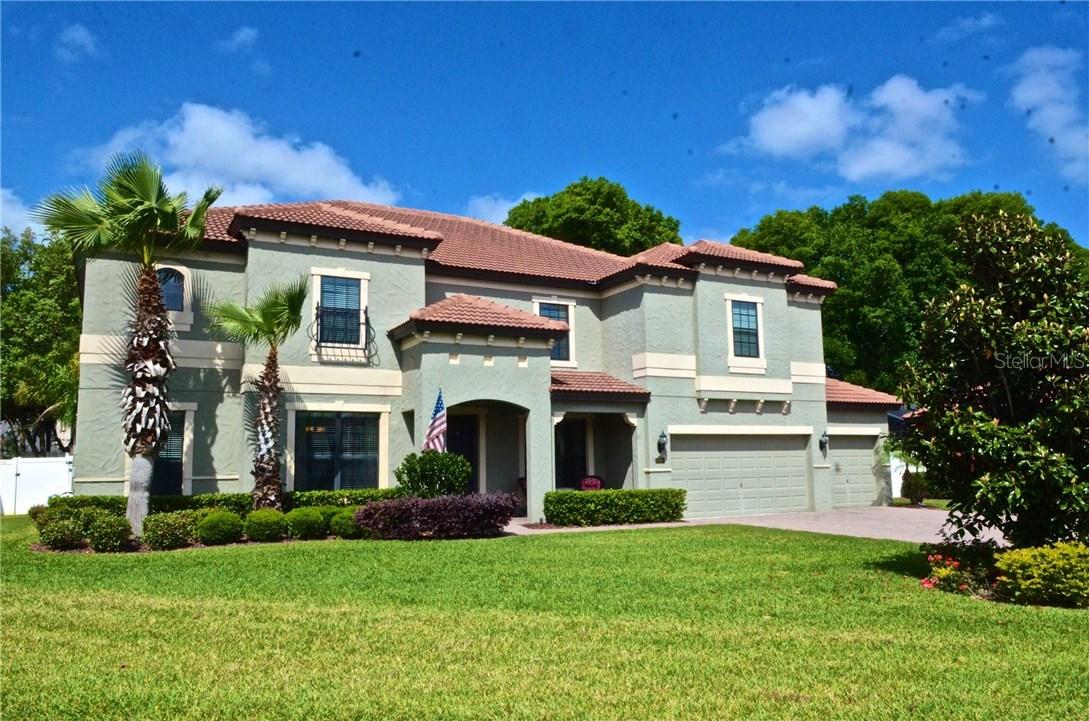 2860 Falconhill Dr., Apopka, FL 32712