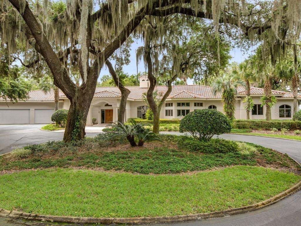 3400 Lakeshore Dr., Mount Dora, FL 32757
