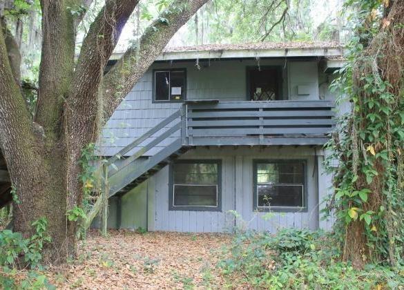 2012 Deerwood Rd., Seffner, FL 33584