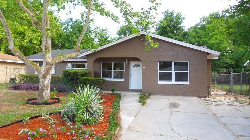 6 W Hammon Dr., Apopka, FL 32703