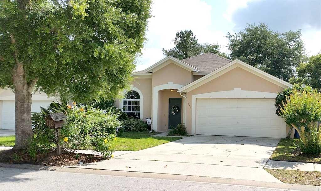 1058 Kelsey Ave., Oviedo, FL 32765