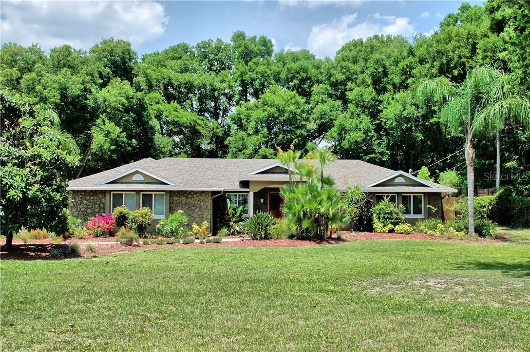 110 Sandy Oaks Pl., Longwood, FL 32779