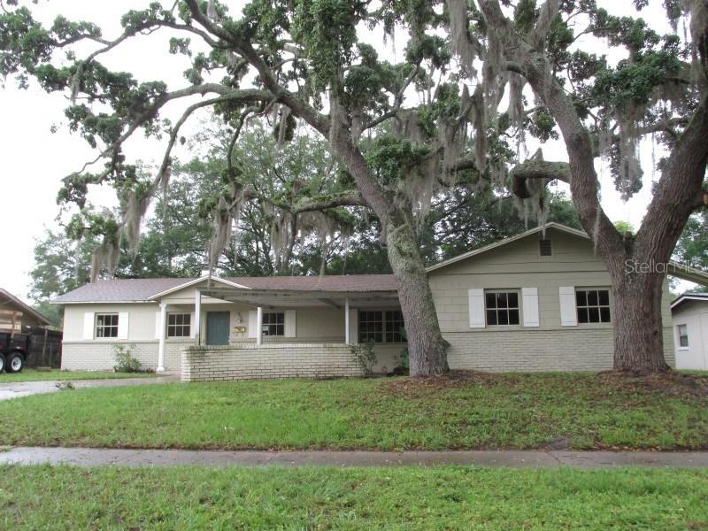 2623 Castle Oak Ave., Orlando, FL 32808