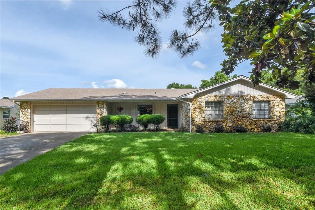 3455 Laurel Dr., Mount Dora, FL 32757