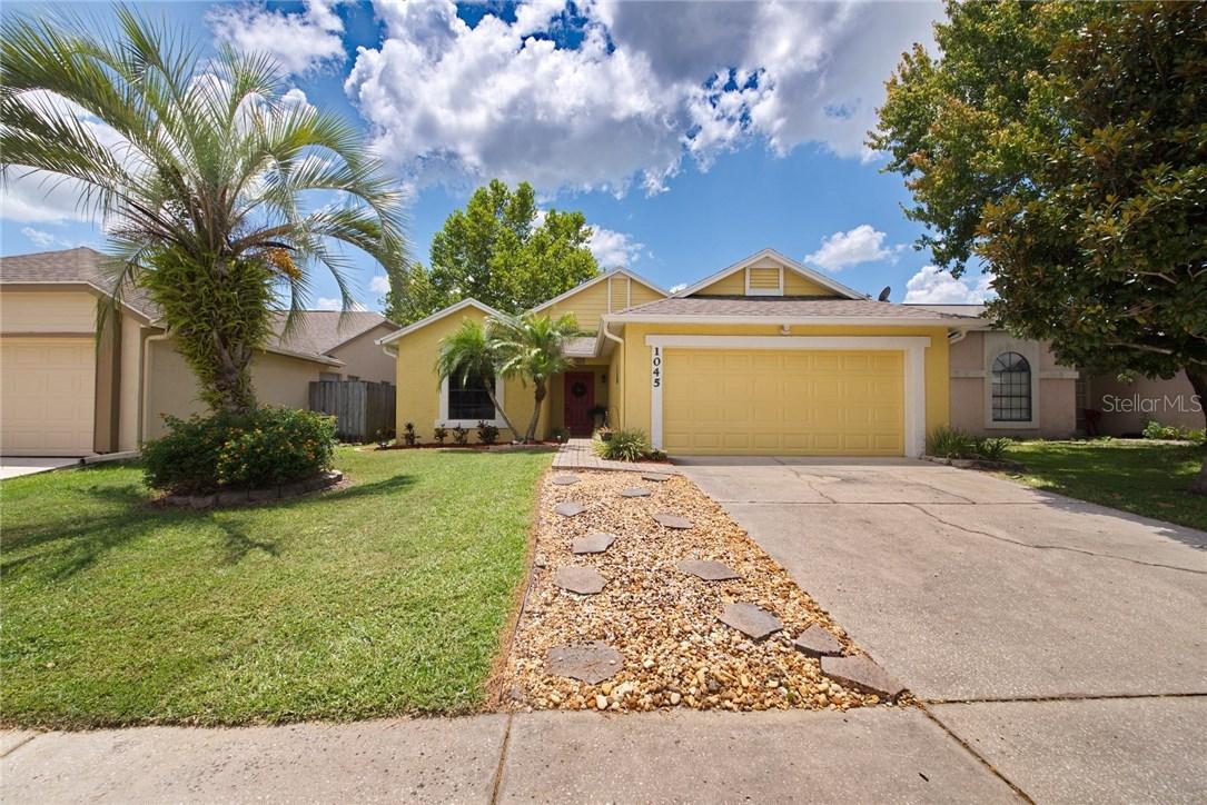 1045 Burnett St., Oviedo, FL 32765