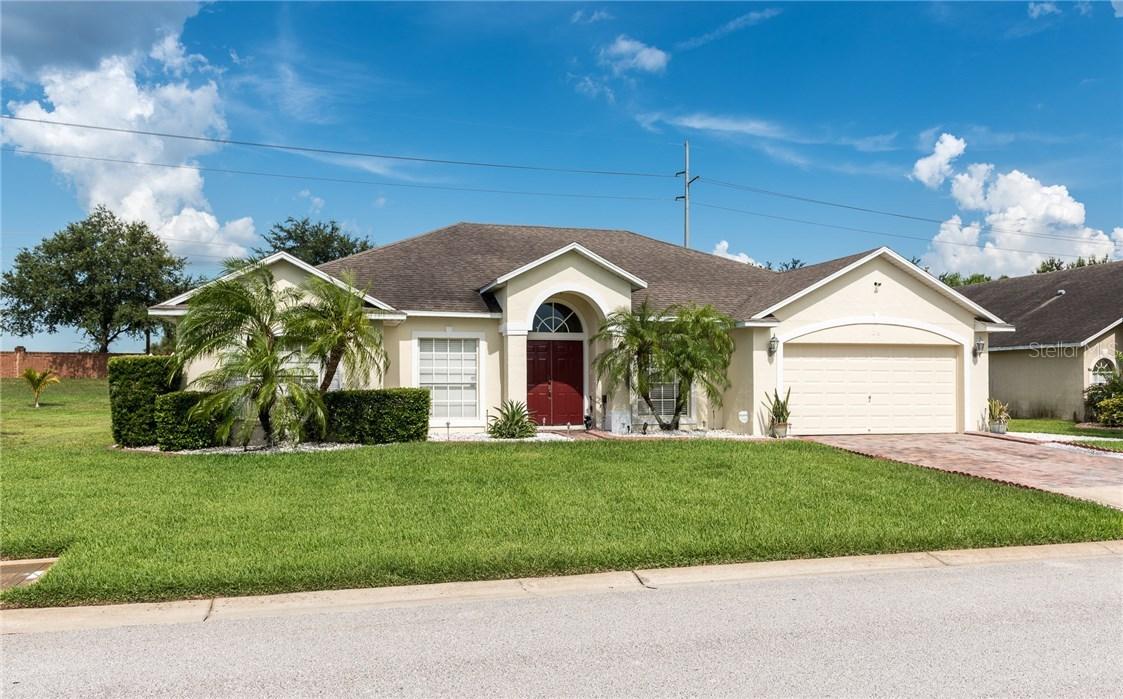 216 Dolcetto Dr., Davenport, FL 33897
