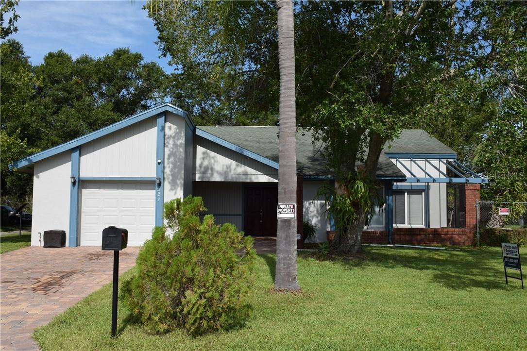 824 E Flag Ln., Kissimmee, FL 34759
