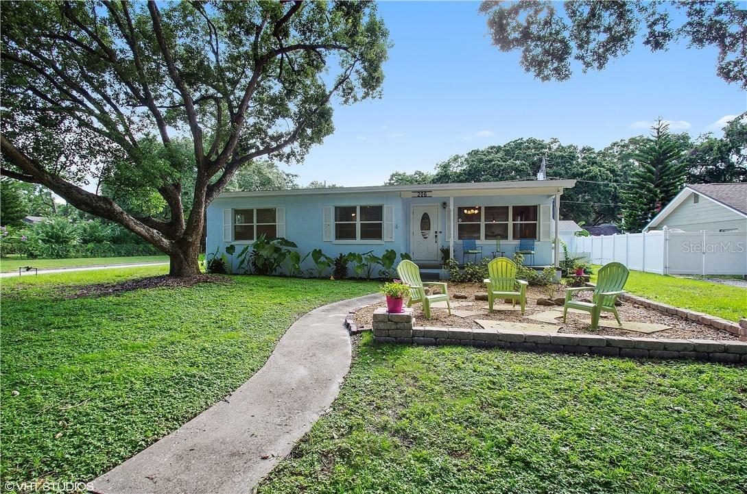 206 James Dr., Winter Garden, FL 34787