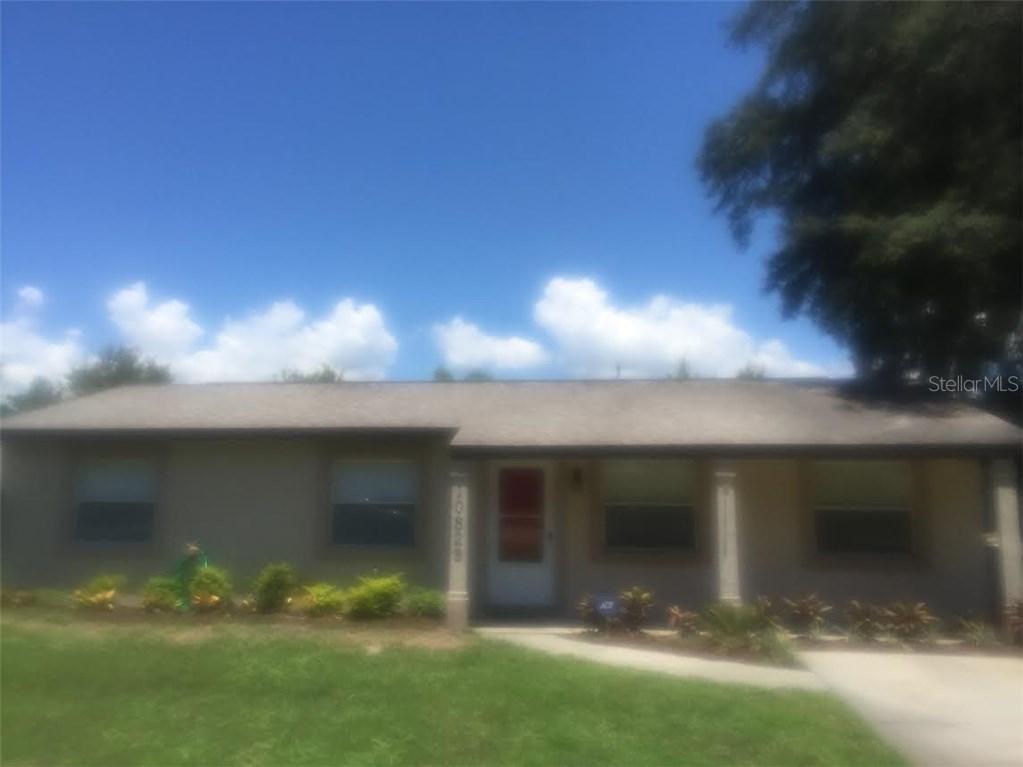 10823 Margaret Dr., Tavares, FL 32778