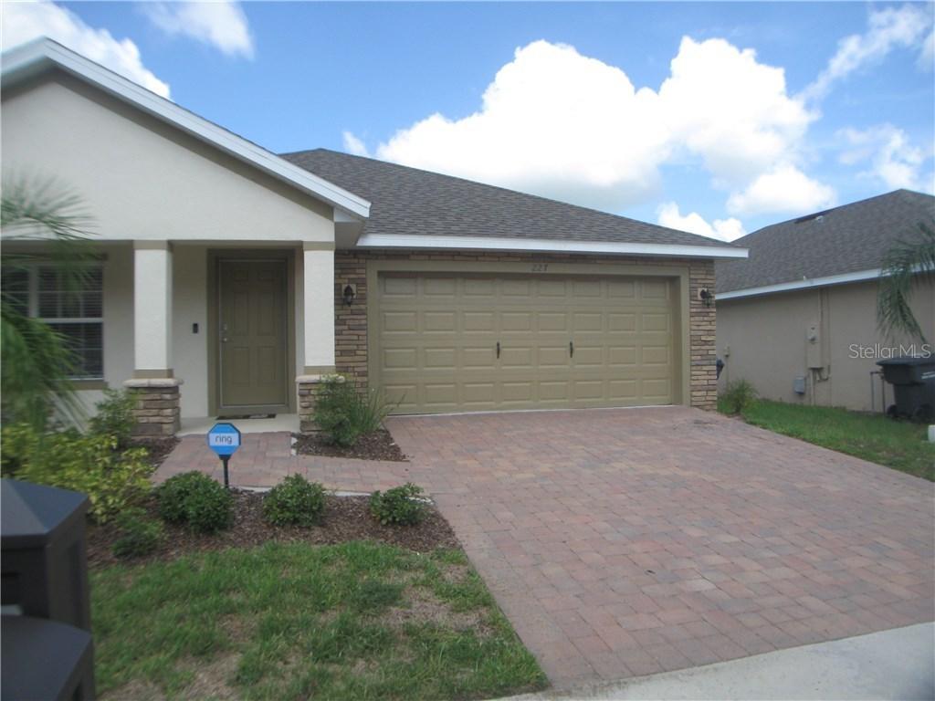 227 Victory Ave., Davenport, FL 33837