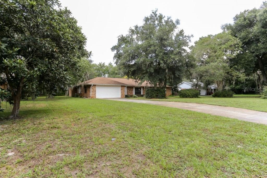 2014 Snook Dr., Deltona, FL 32738