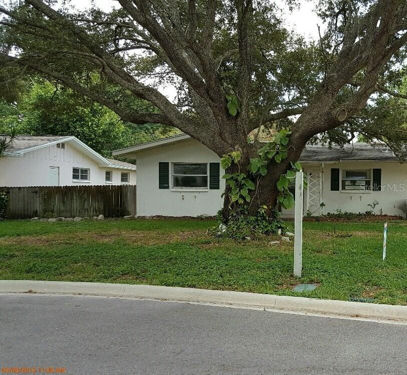 1524 S Hillcrest Ave., Clearwater, FL 33756