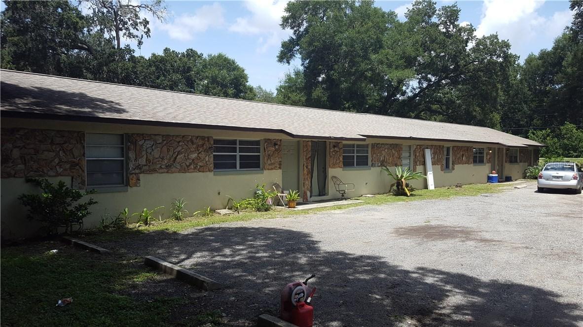 1221 Pioneer Tr., Leesburg, FL 34748
