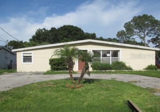 2437 Vinson Ave., Sarasota, FL 34232