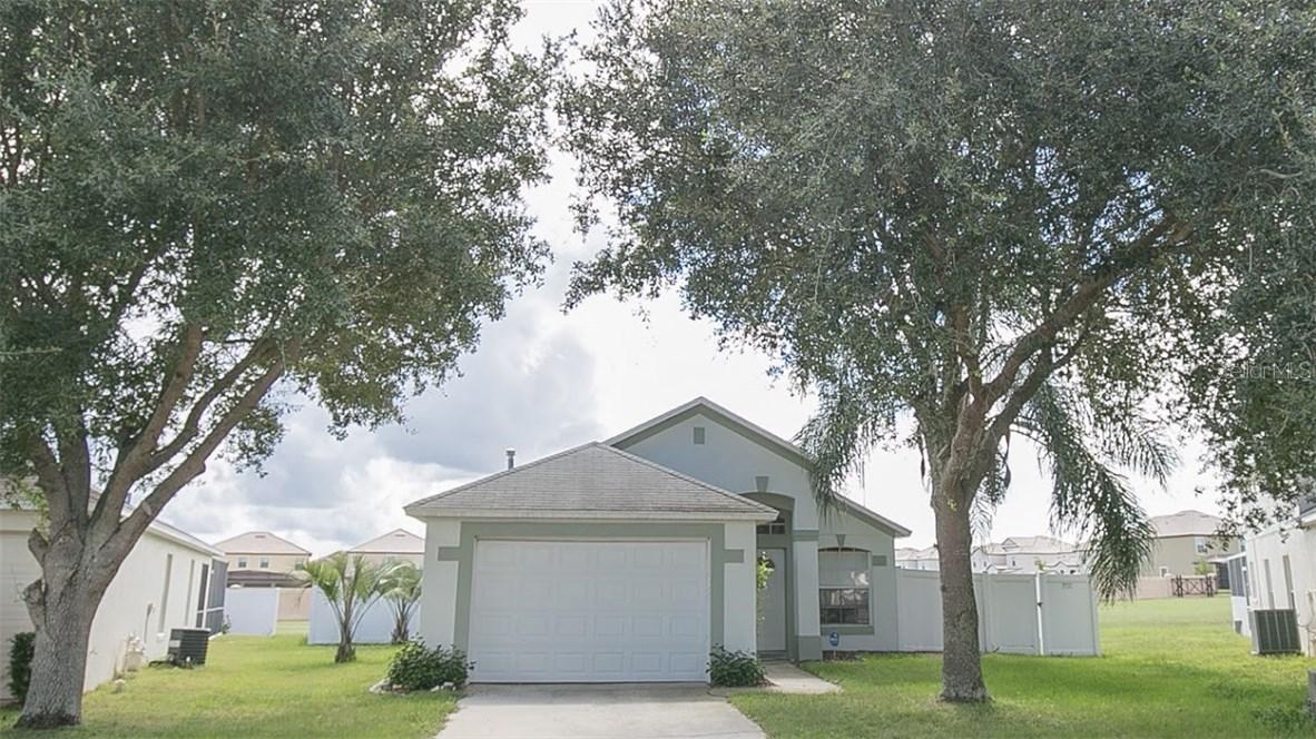 212 Sonja Cir., Davenport, FL 33897