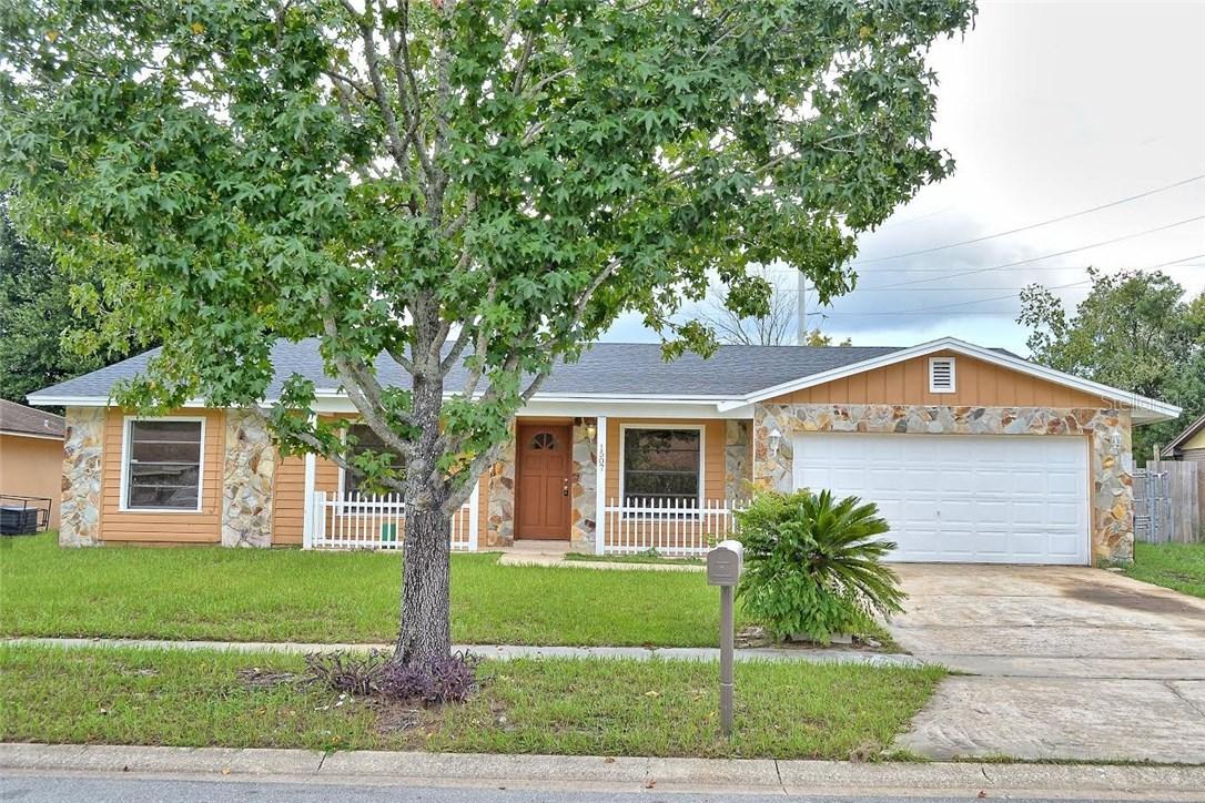 1507 Lamplighter Way, Orlando, FL 32818