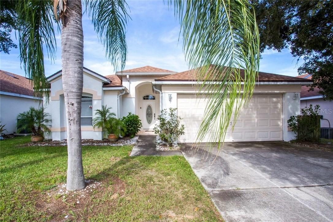 209 Downing Cir., Davenport, FL 33897