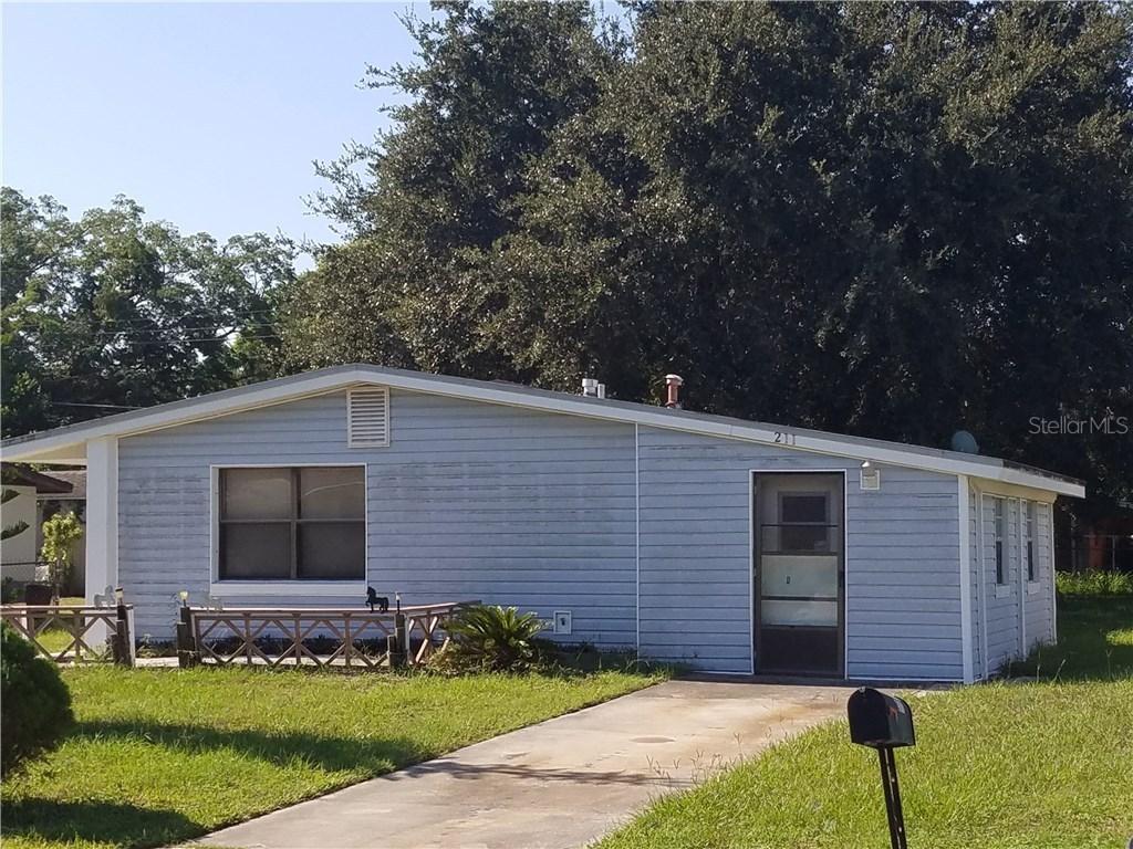 211 Palm Pl., Sanford, FL 32773
