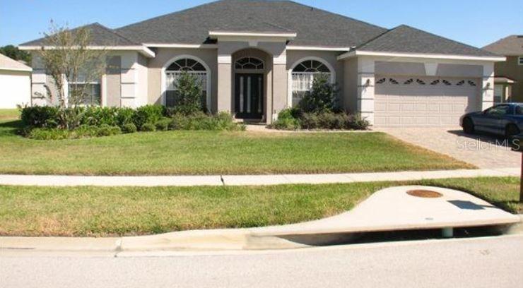 306 Beacon Pointe Dr., Ocoee, FL 34761