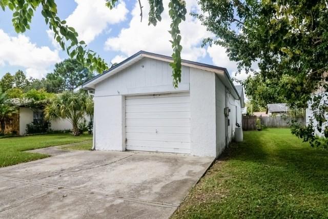 1014 Old Field Dr., Brandon, FL 33511