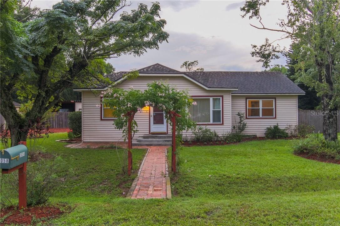 5058 Seminole Ave., Winter Park, FL 32792
