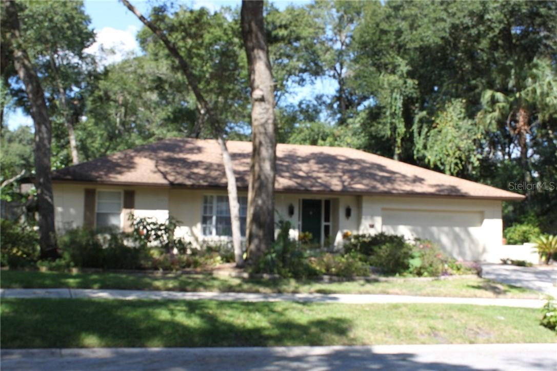 105 Hickory Dr., Longwood, FL 32779