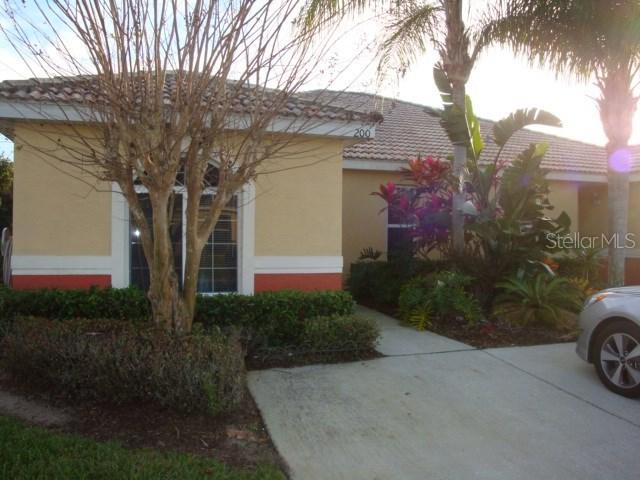 200 Ocean Bluff Dr., Kissimmee, FL 34759