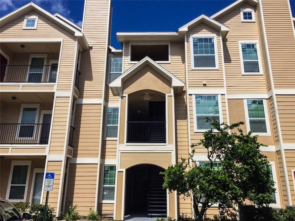 1985 Erving Cir. #107, Ocoee, FL 34761