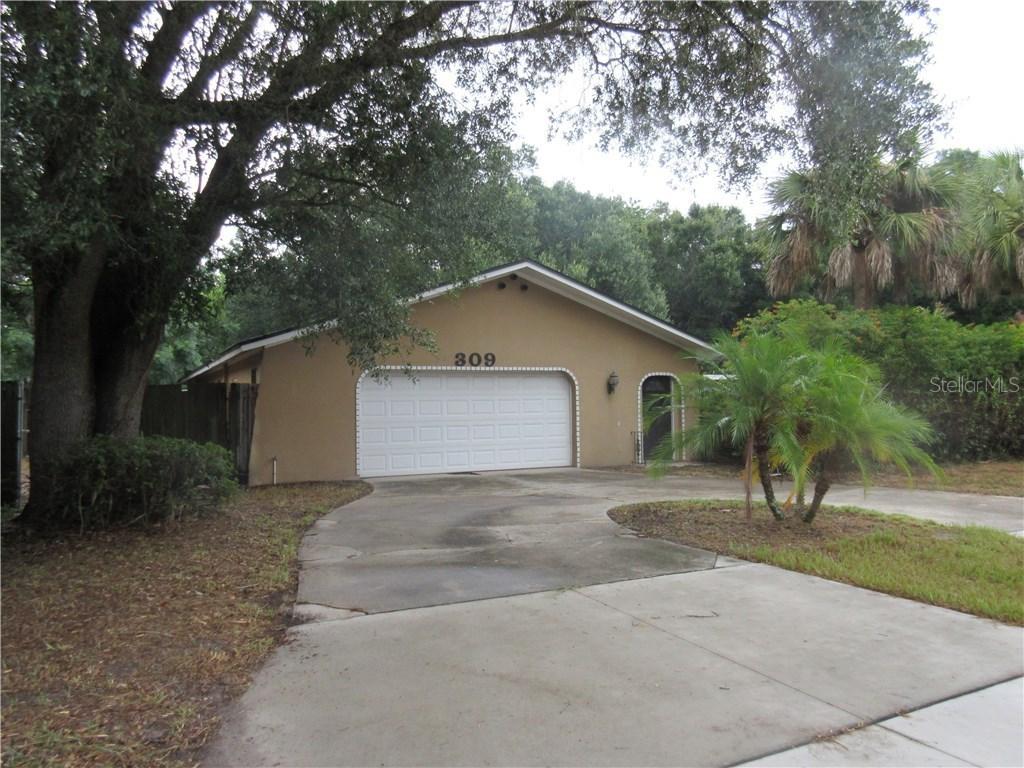309 Smith St., Oviedo, FL 32765