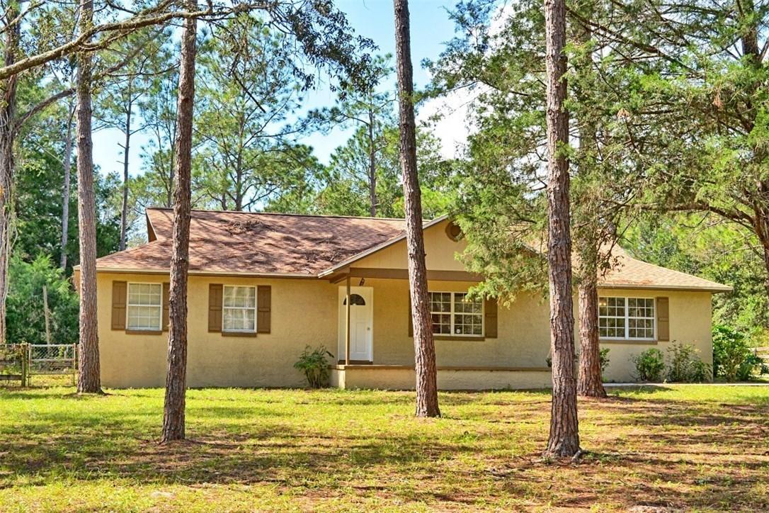 30735 Swan Rd., Sorrento, FL 32776