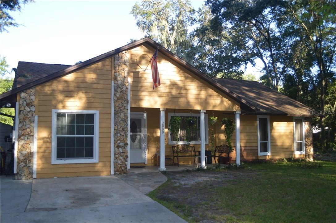 2009 Spring Dr., Oviedo, FL 32765
