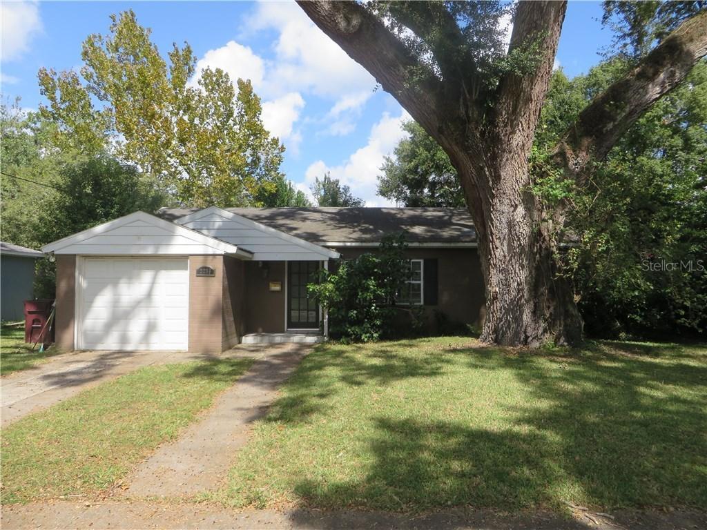 2209 Valencia Rd., Orlando, FL 32803