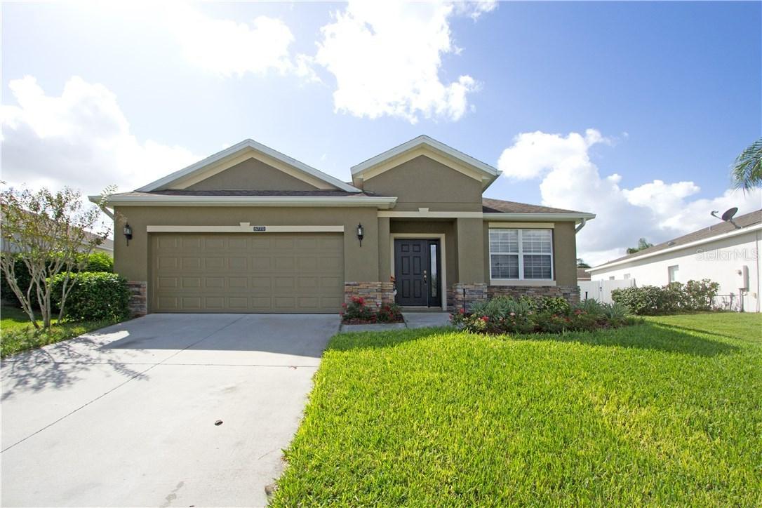 5770 Quinton Way, Mount Dora, FL 32757