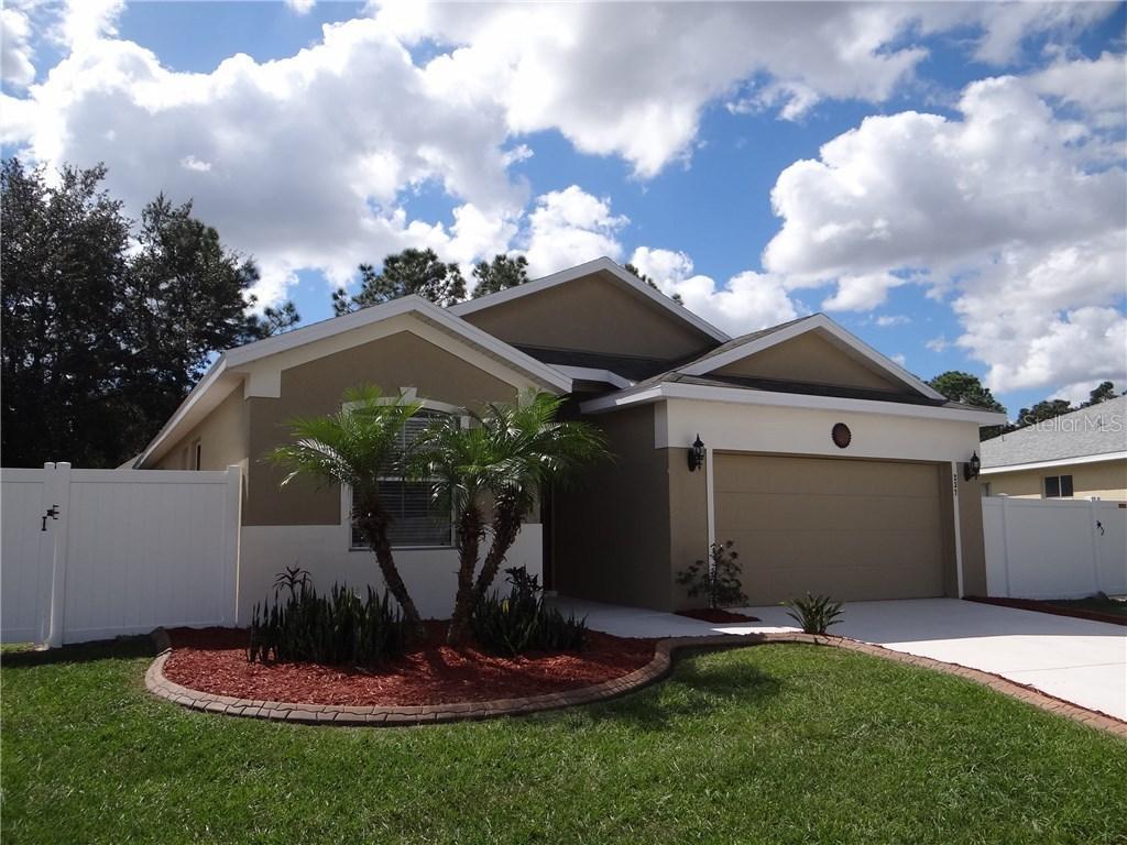 237 Whittier St., Davenport, FL 33896