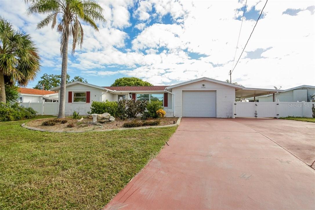 12528 3rd Isle, Hudson, FL 34667