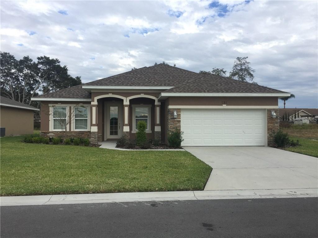 135 Eloise Oaks Dr., Winter Haven, FL 33884