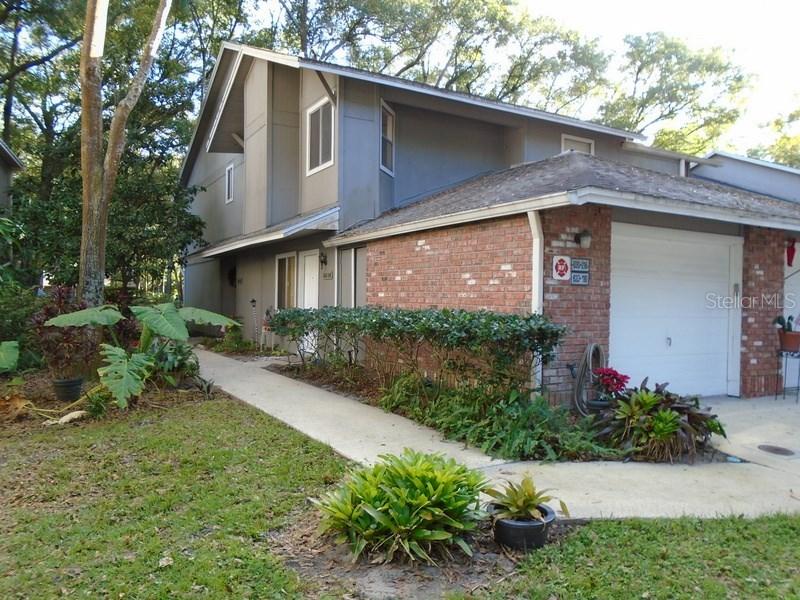 620 Red Oak Cir. #216, Altamonte Springs, FL 32701