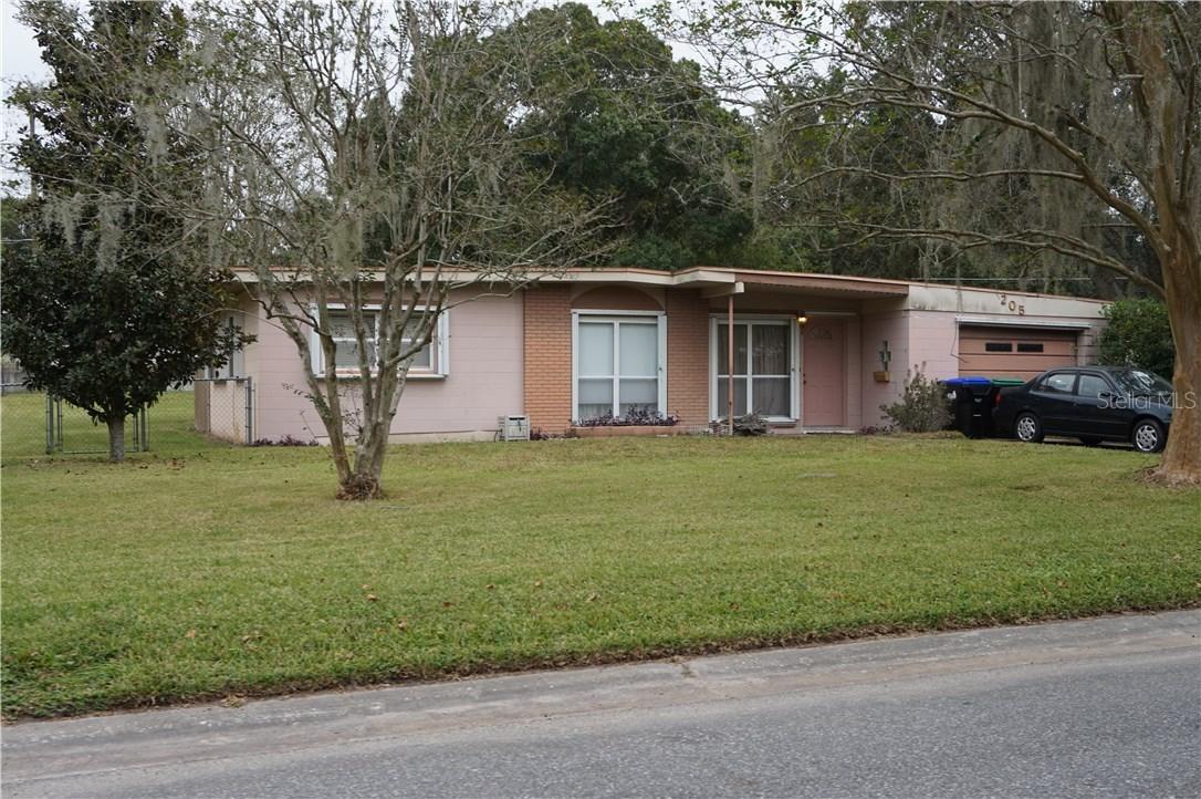 205 Wilmer Ave., Orlando, FL 32811