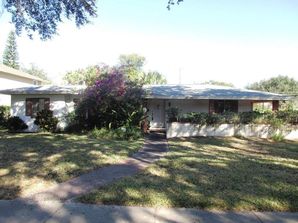 837 Wilkinson St., Orlando, FL 32803