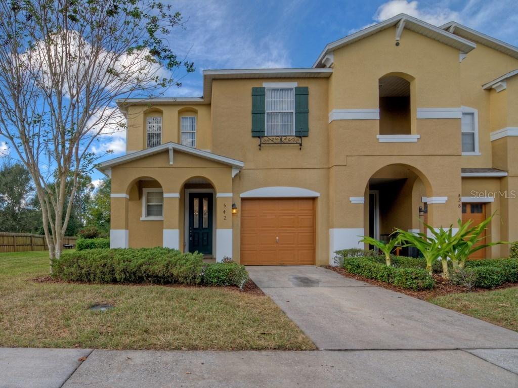 542 Penny Royal Pl., Oviedo, FL 32765