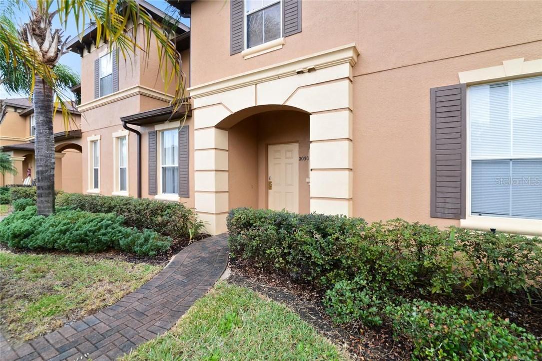 2030 Calabria Ave., Davenport, FL 33897