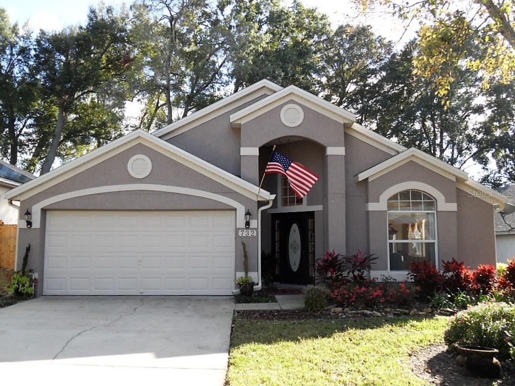 732 White Ivey Ct., Apopka, FL 32712