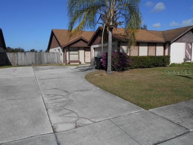 1422 Easton St., Orlando, FL 32825