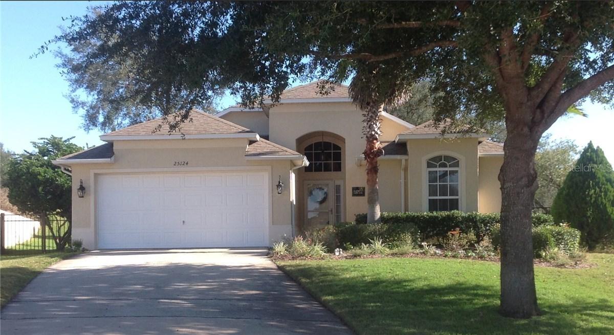 25124 Ironwedge Dr., Sorrento, FL 32776